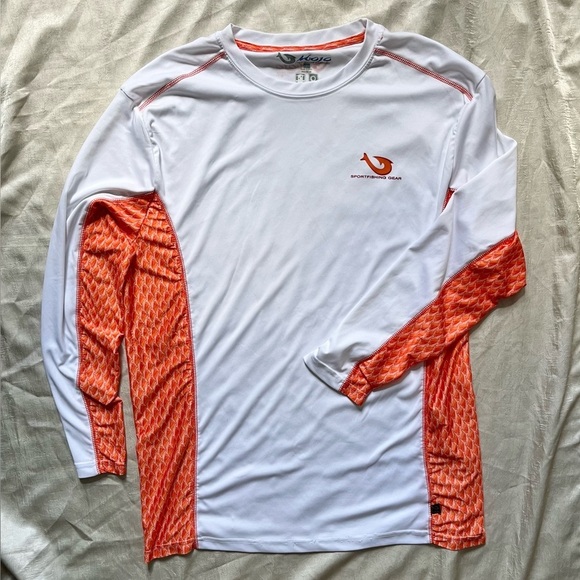 Other - Mojo White and Orange Sport Fishing Gear Shirt